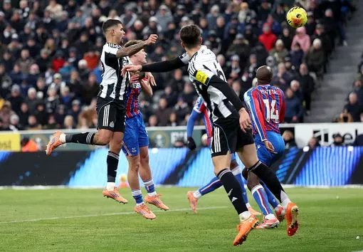 Newcastle 2–0 Crystal Palace (Jan 4)